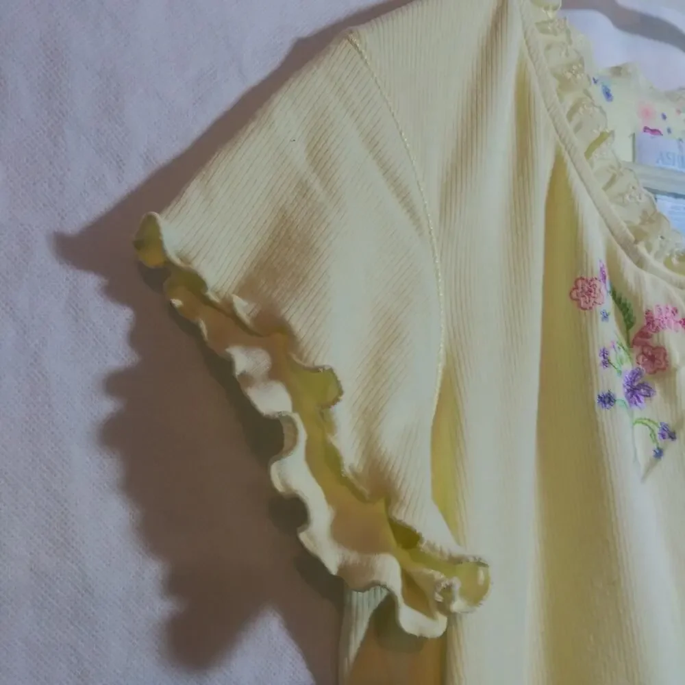 Ashley Taylor Vintage Sleepwear Yellow Floral Embroidered Nightgown Sz M